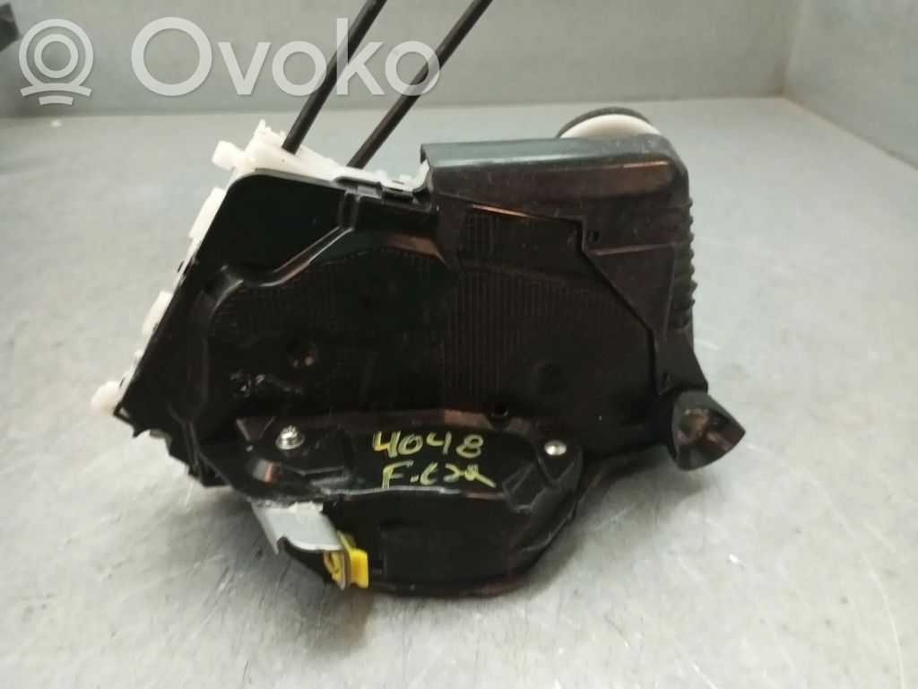 Toyota Yaris Serrure de porte avant