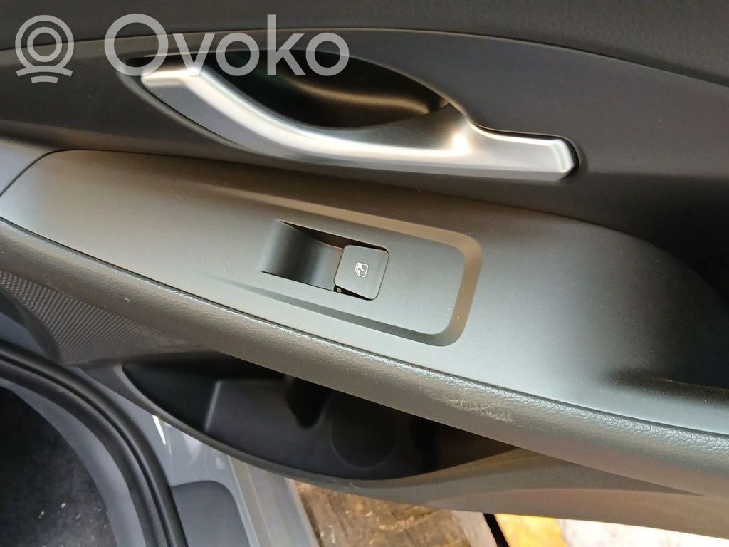 Electric window control switch