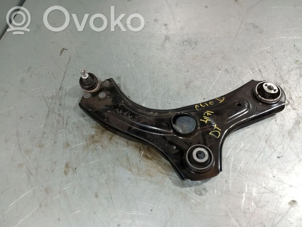 Front control arm   545002446R