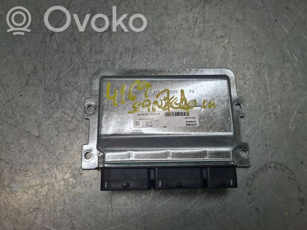 Dacia Sandero Sterownik / Moduł ECU 