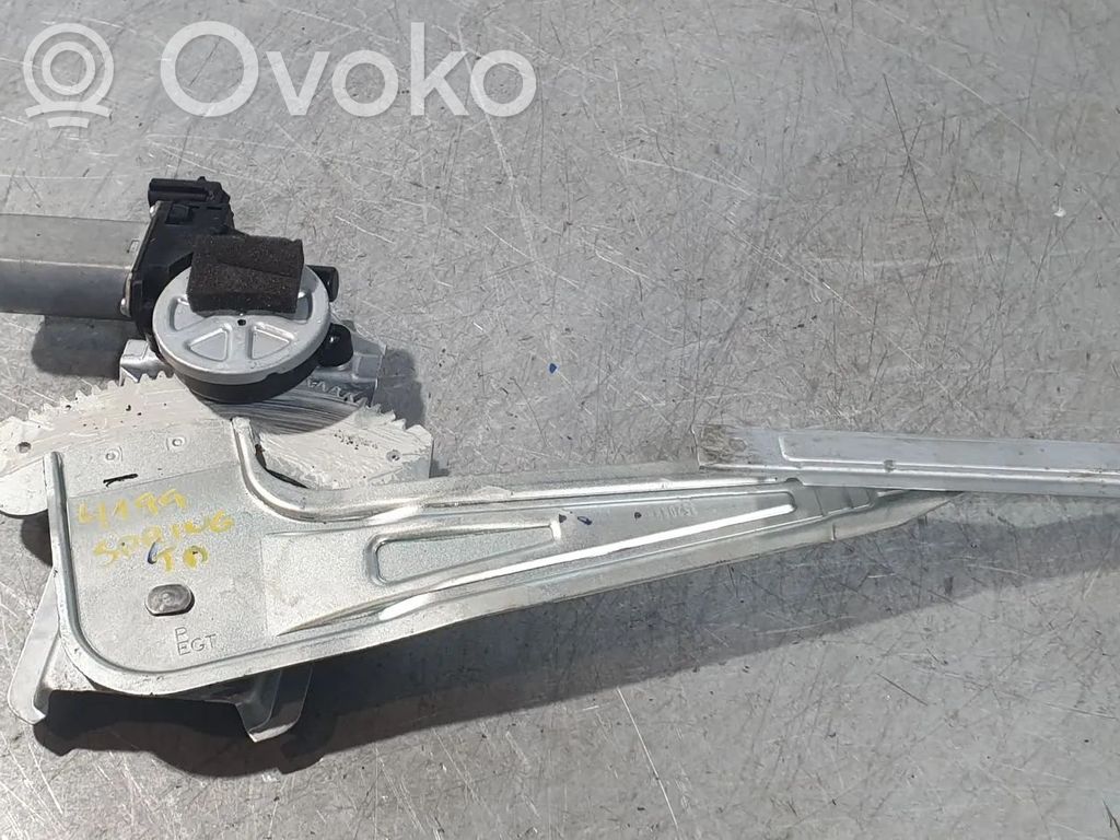 Macara geam spate fără motor