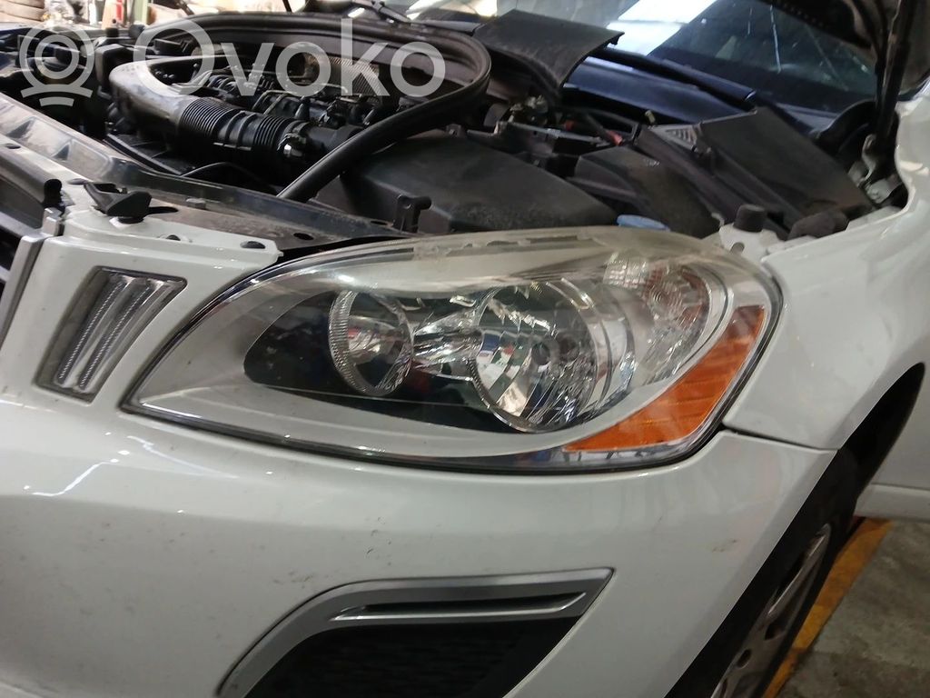Headlight/headlamp   89902802,30763143,31395466