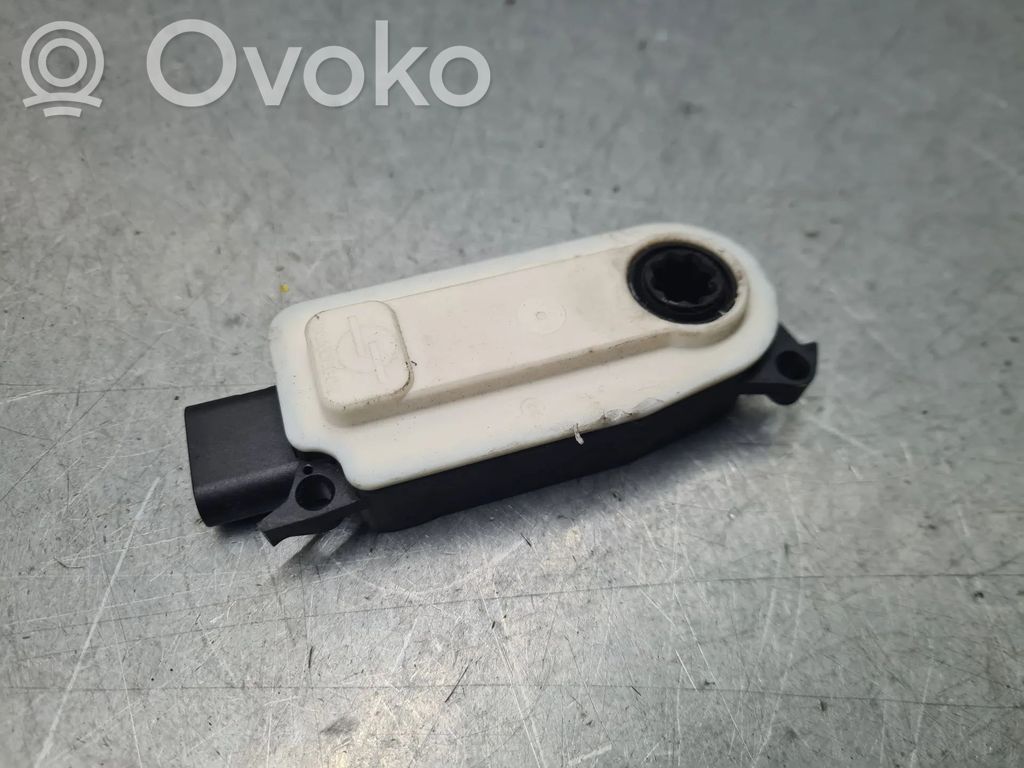Peugeot 2008 II Motor/actuator clapetă aer 