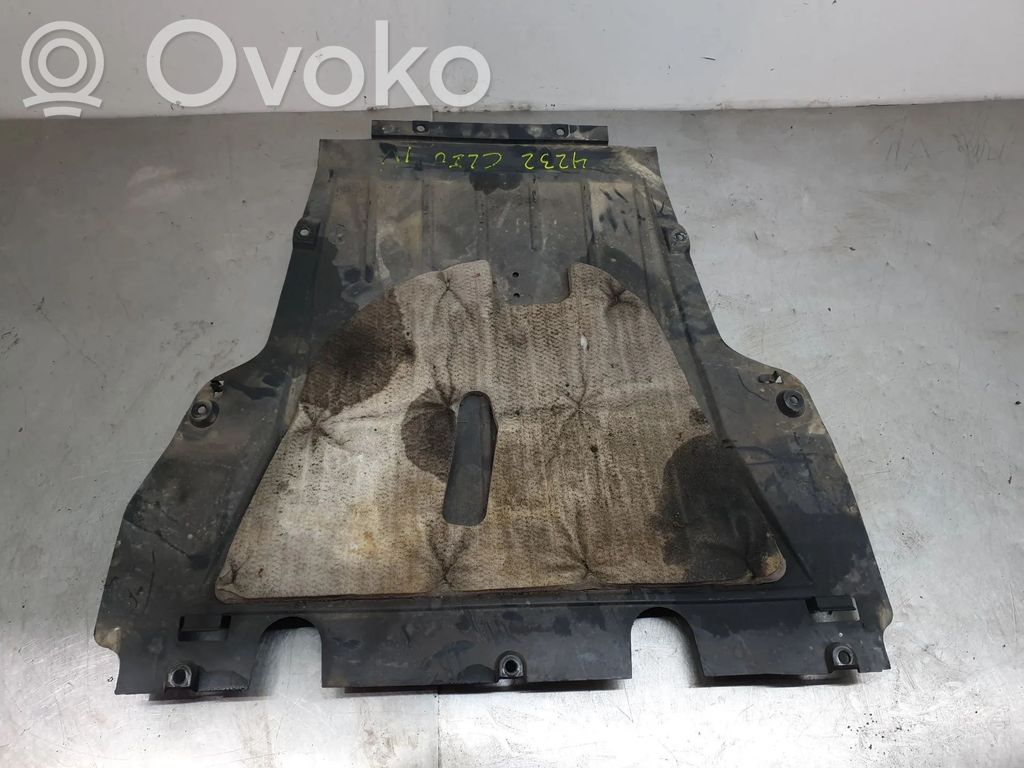 Renault Clio IV Unterfahrschutz Unterbodenschutz Motor 