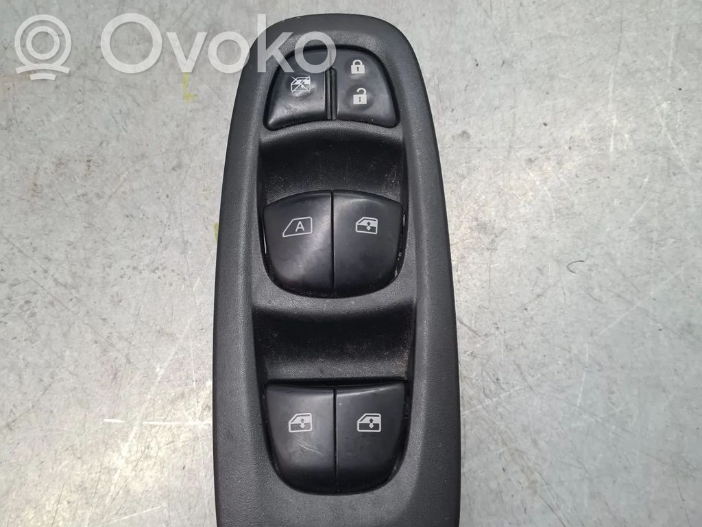 Electric window control switch   254011766R,1576690000