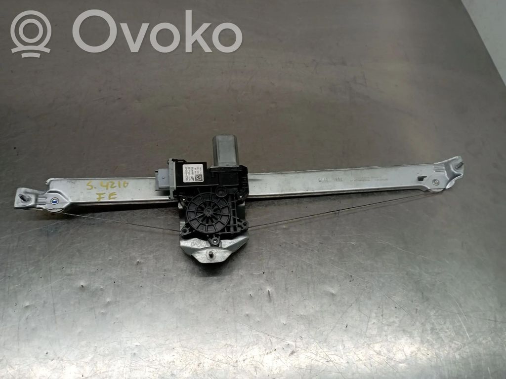 Front window lifting mechanism without motor   807216280R,0006000617948,12800149204B,128001502B,19031060001,3U3904D,4407557,6000617948,807210974R,807216280R,9030320C,93867659