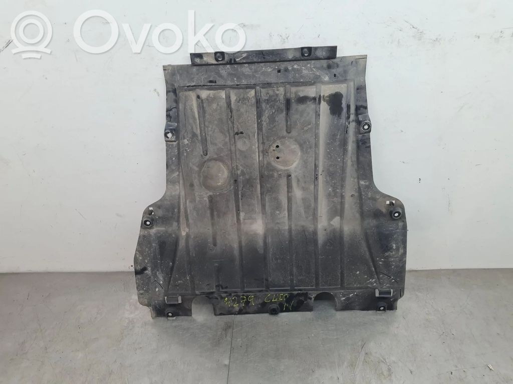 Renault Clio IV Unterfahrschutz Unterbodenschutz Motor 