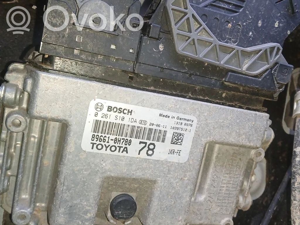 Toyota Aygo AB40 Engine control unit/module 