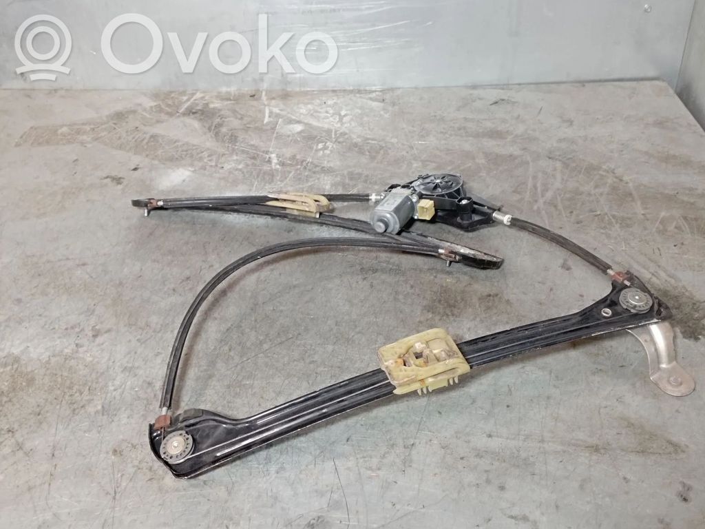 Volkswagen Golf VII Macara geam față fără motor