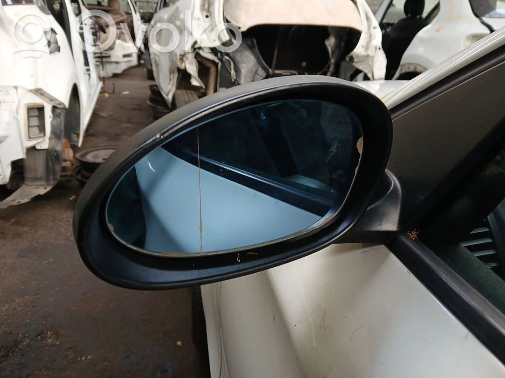 Front door electric wing mirror   51167125557,51167145267,51167157165,51167189849,51167208161,51167208357,51167268123,7157165,7189849,7208357,7268123