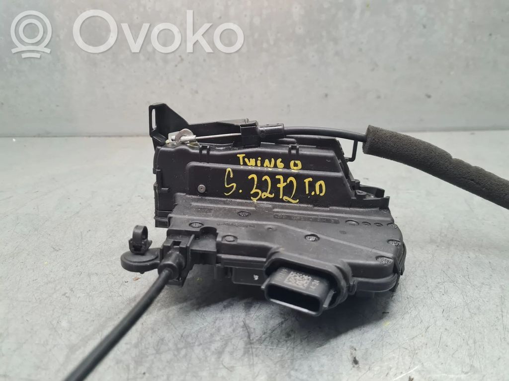 Takaoven lukko   825022177R