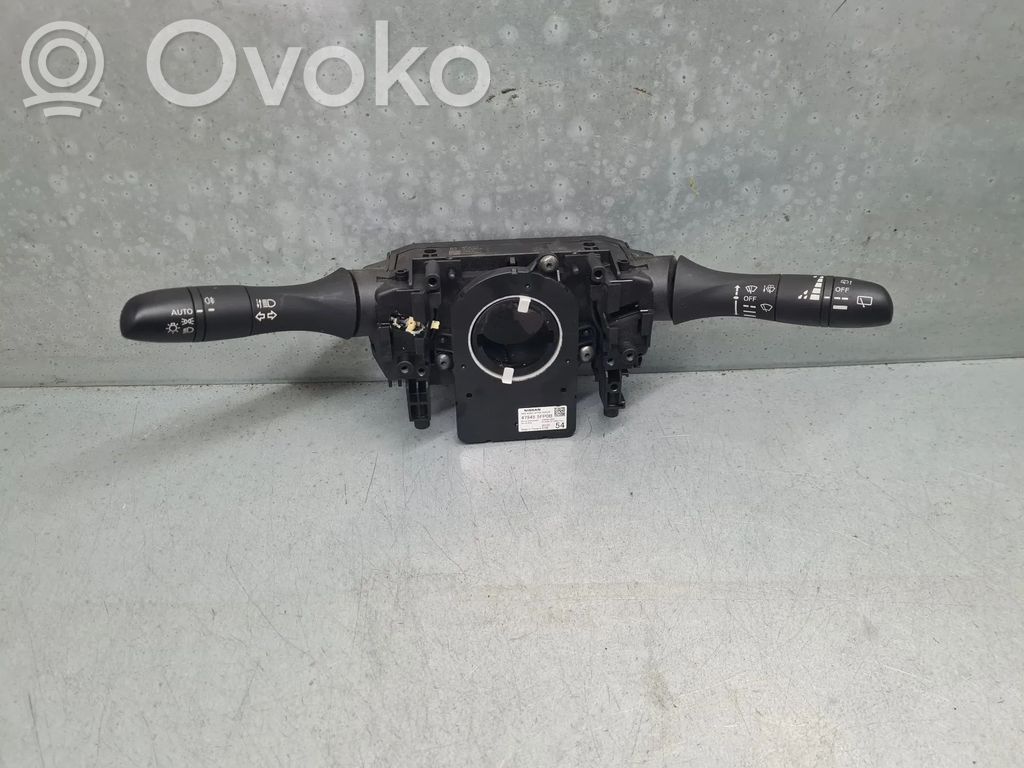 Nissan Micra K14 Inne przełączniki i przyciski 