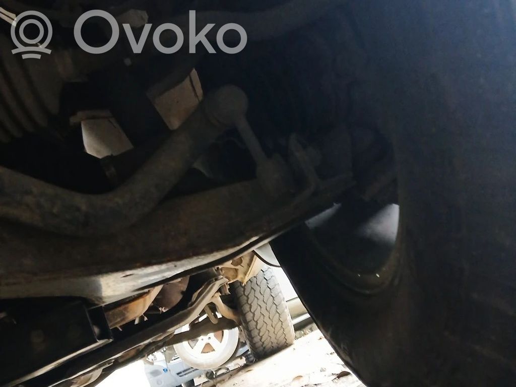 Mitsubishi Pajero Fuso a snodo con mozzo ruota anteriore