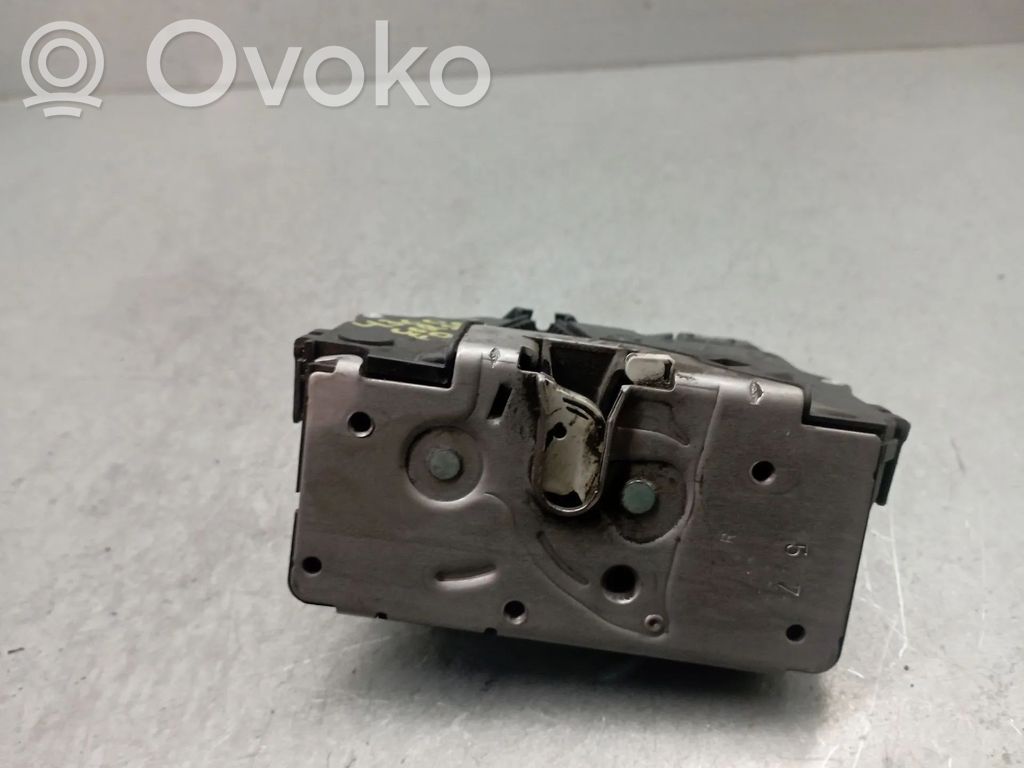Front door lock   13431840,0325407955,C29346100