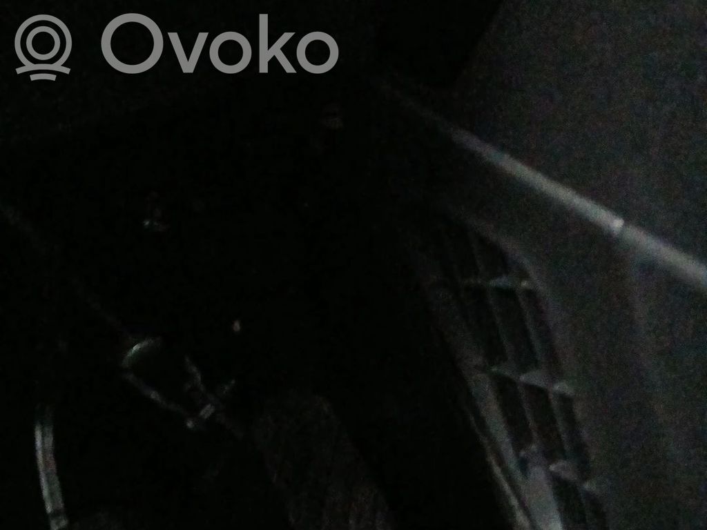 Accelerator throttle pedal
