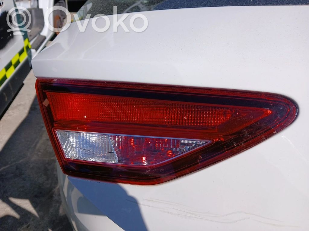 Seat Leon (5F) Takaluukun takavalot 