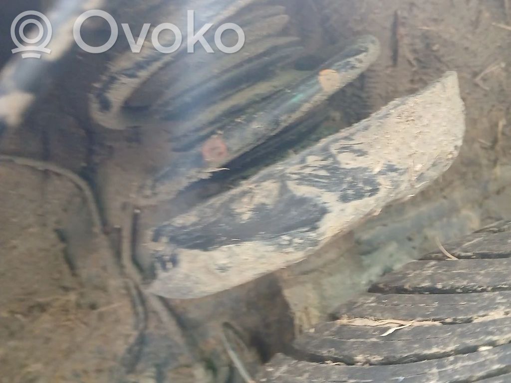 Toyota Corolla E210 E21 Priekšpusē amortizators 