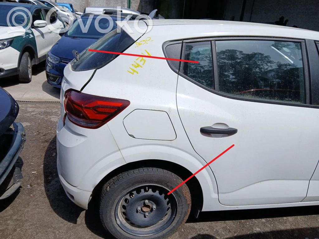 Panel lateral trasero