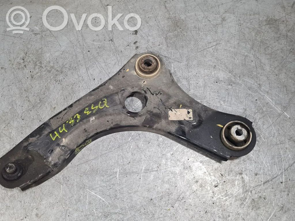 Querlenker vorne   545010278R,545010578R,545052119R,545054787R