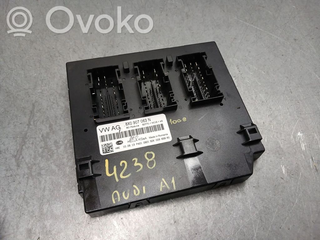 Audi A1 Comfort/convenience module 