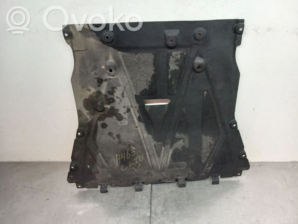 Renault Clio V Engine splash shield/under tray 