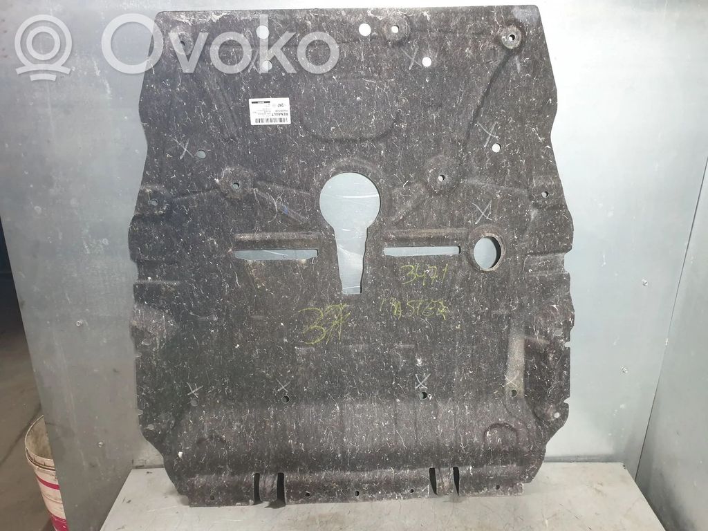 Renault Master IV Variklio dugno apsauga 