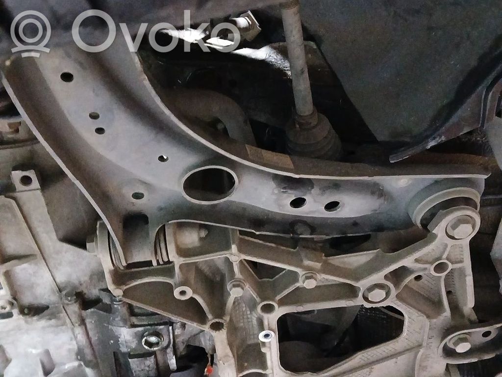 Audi A3 S3 8V Рычаг 