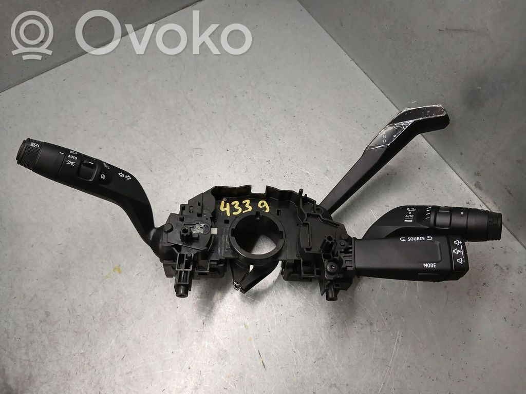 Other switches/knobs/shifts   255674096R,93676YAJ00055