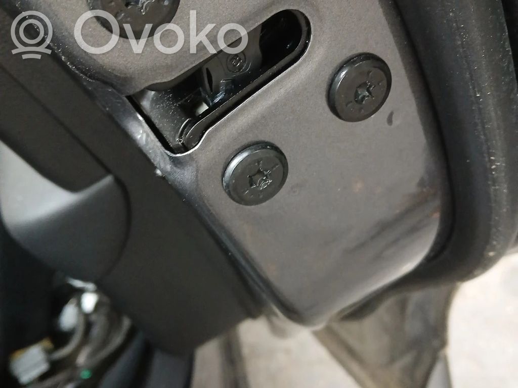 Renault Arkana Takaoven lukko 