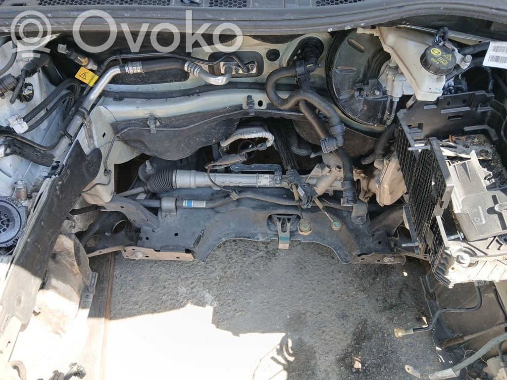 Peugeot 208 II Sous-châssis avant 