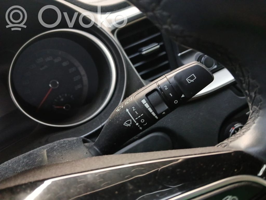 KIA Ceed Autres commutateurs / boutons / leviers