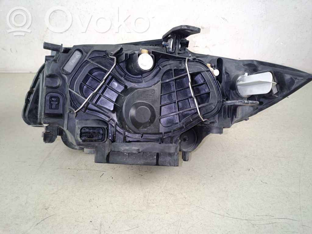 Headlight/headlamp   FARODERECHO