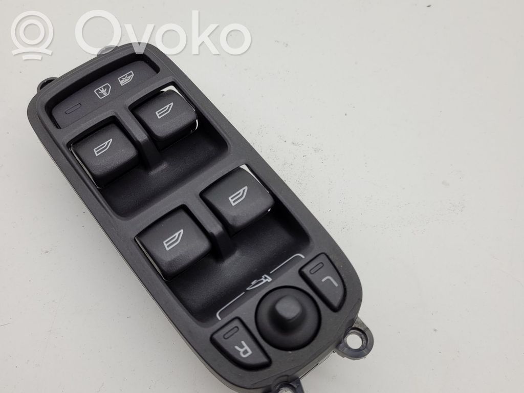 Volvo V60 Electric window control switch 