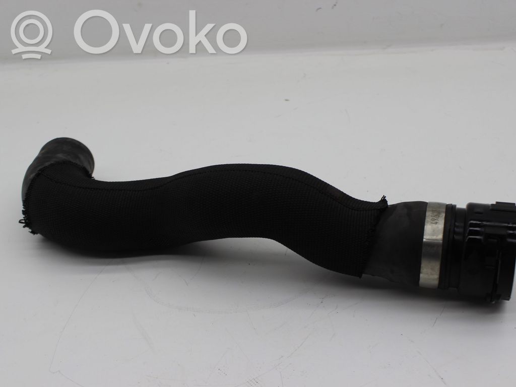 Audi A8 S8 D3 4E Engine coolant pipe/hose 