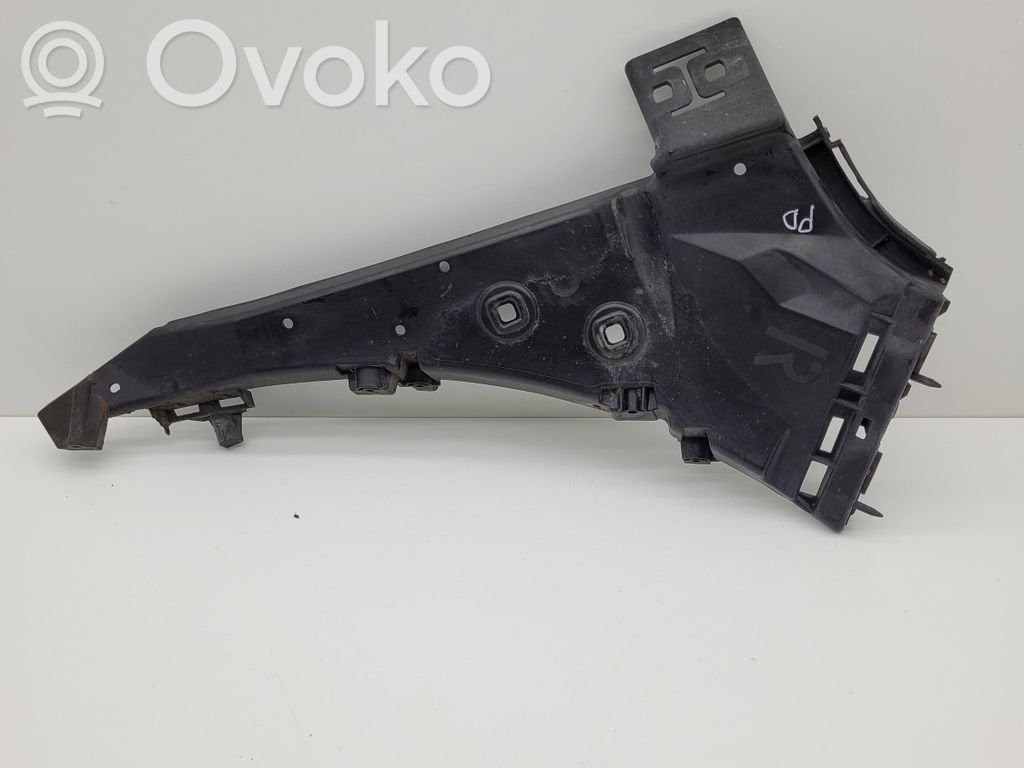 Audi Q7 4L Front bumper mounting bracket 