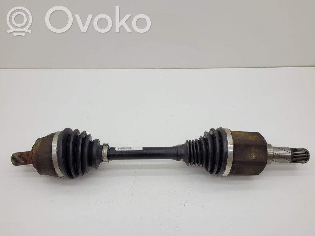 Volvo V40 Priekinis pusašis 