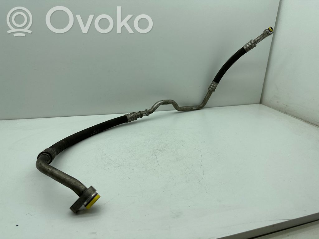 BMW X5 E70 Air conditioning (A/C) pipe/hose 