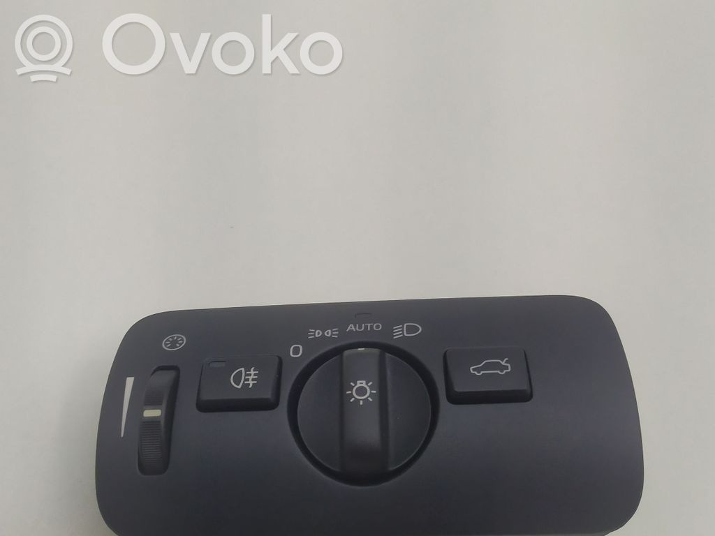 Volvo V40 Cross country Interruptor de luz 