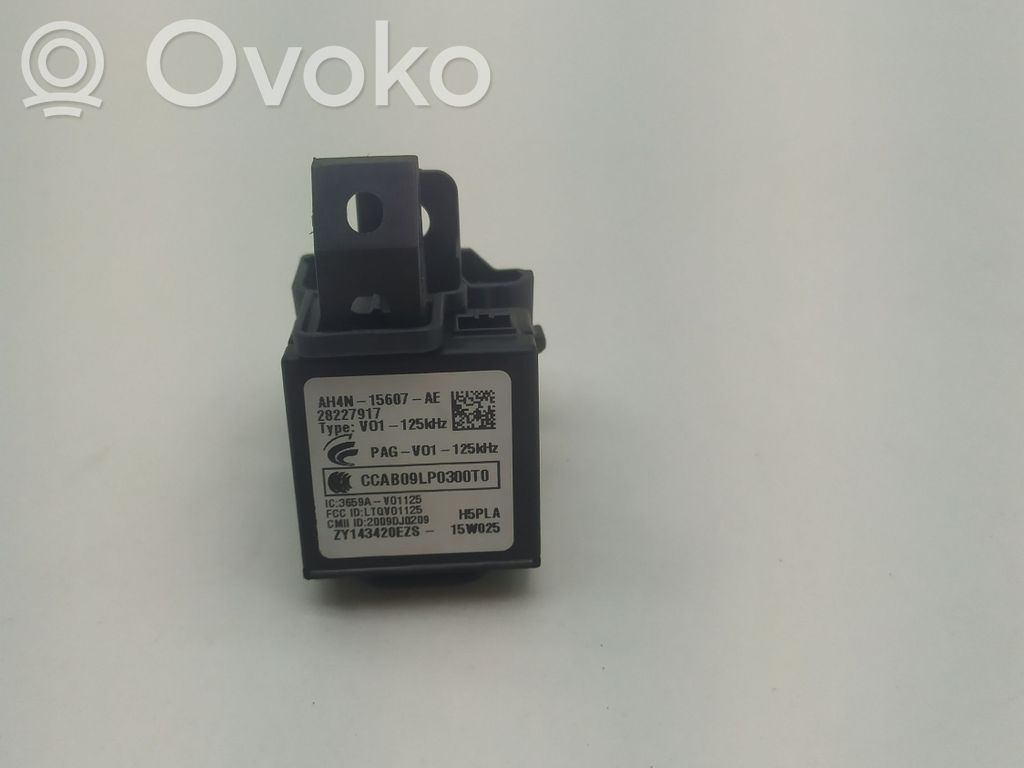 Volvo V40 Cross country Ignition lock 