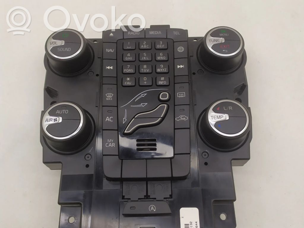Volvo V40 Climate control unit 