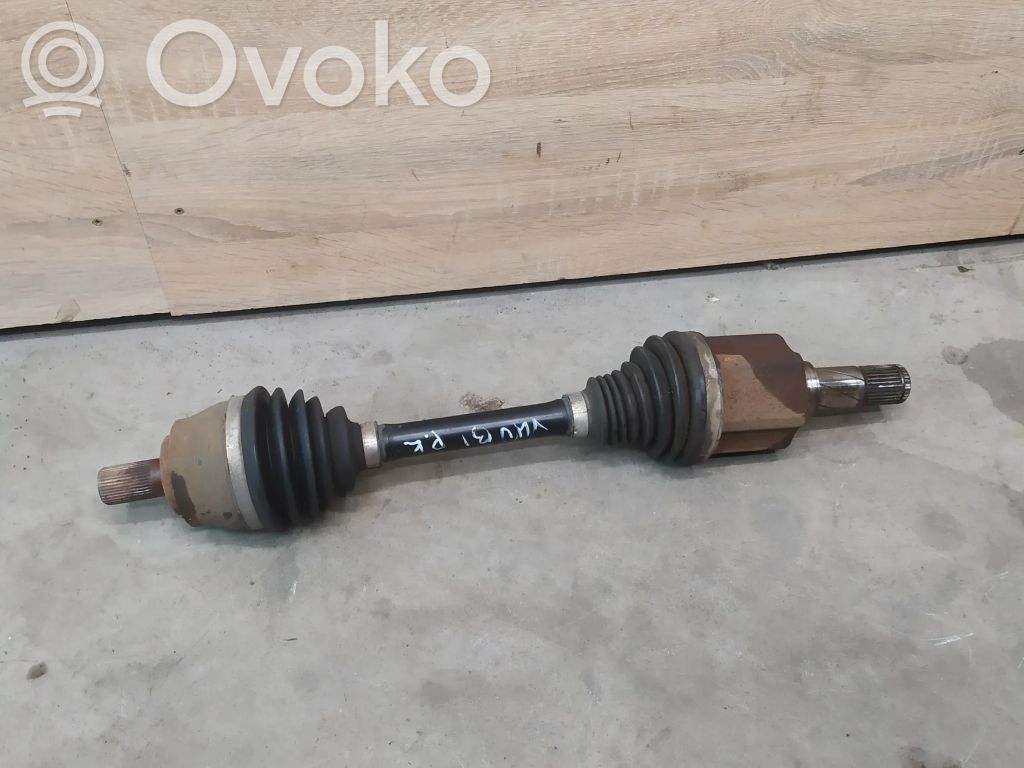 Volvo V40 Priekinis pusašis 