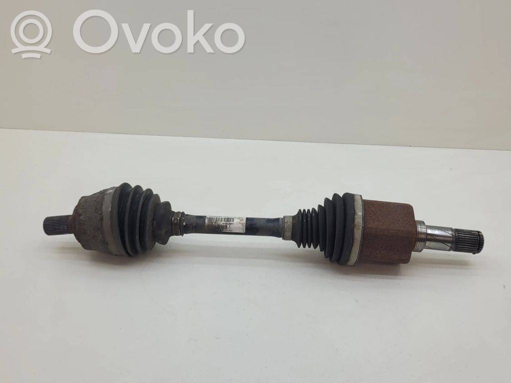 Volvo V40 Priekinis pusašis 