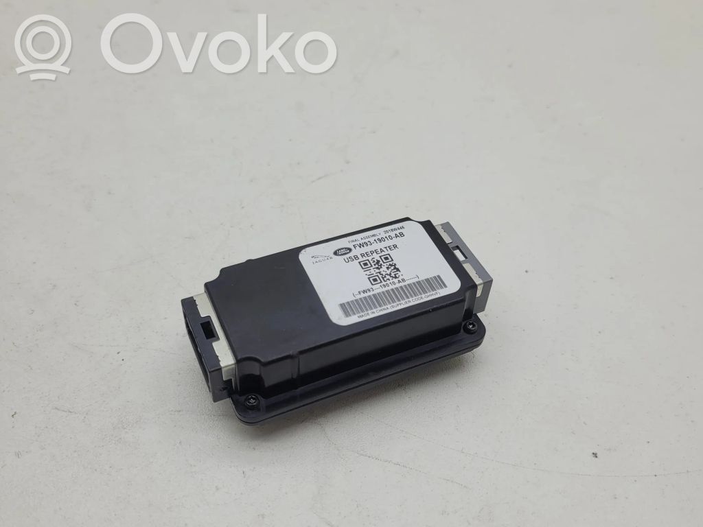 Land Rover Range Rover Velar USB interface control unit module 