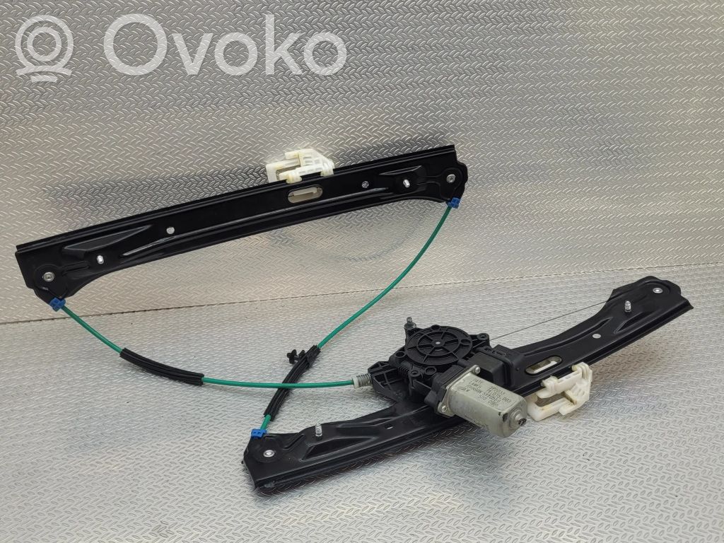 BMW 1 F20 F21 Front door window regulator with motor 