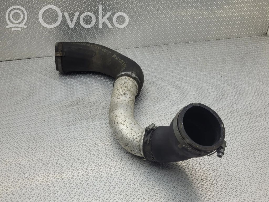 Volvo V40 Intercooler hose/pipe 