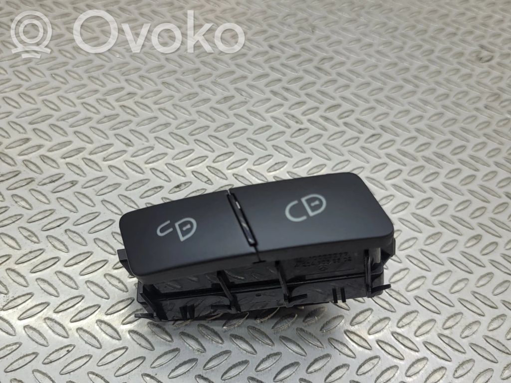 Mercedes-Benz CLS C218 X218 Central locking switch button 