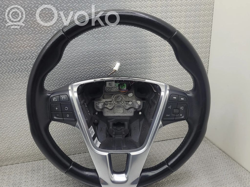 Volvo V40 Cross country Stūre 
