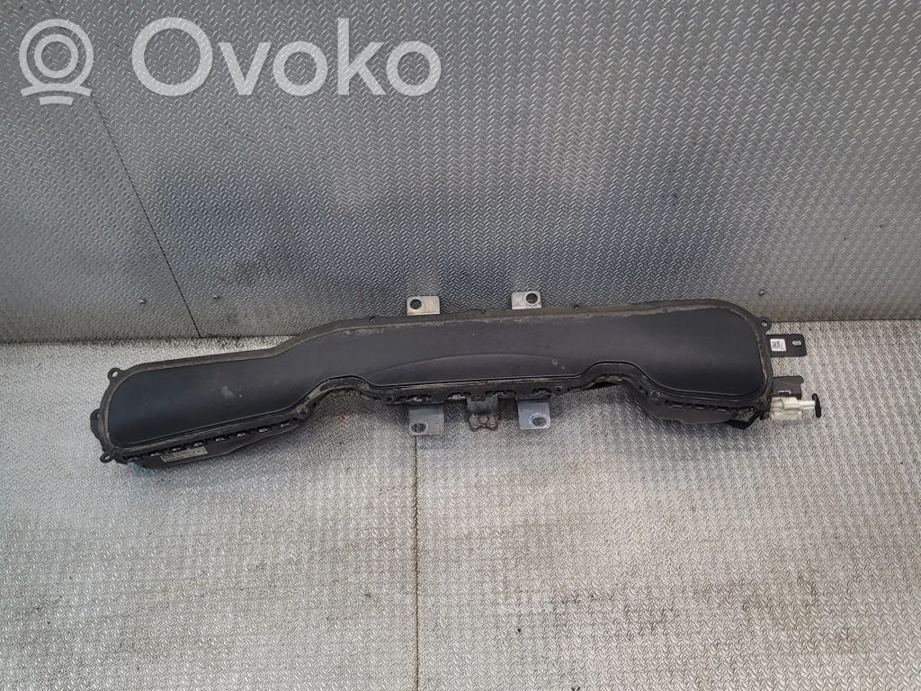 Volvo V40 Cross country Pesčiųjų oro pagalvė 