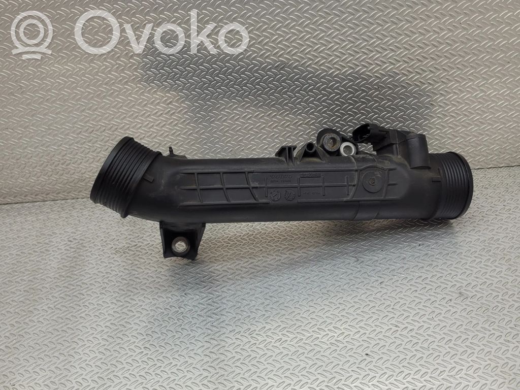 Volvo V40 Cross country Intercooler hose/pipe 