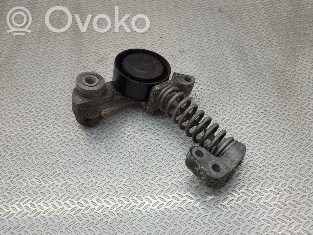 Volvo V40 Cross country Diržo įtempėjas 